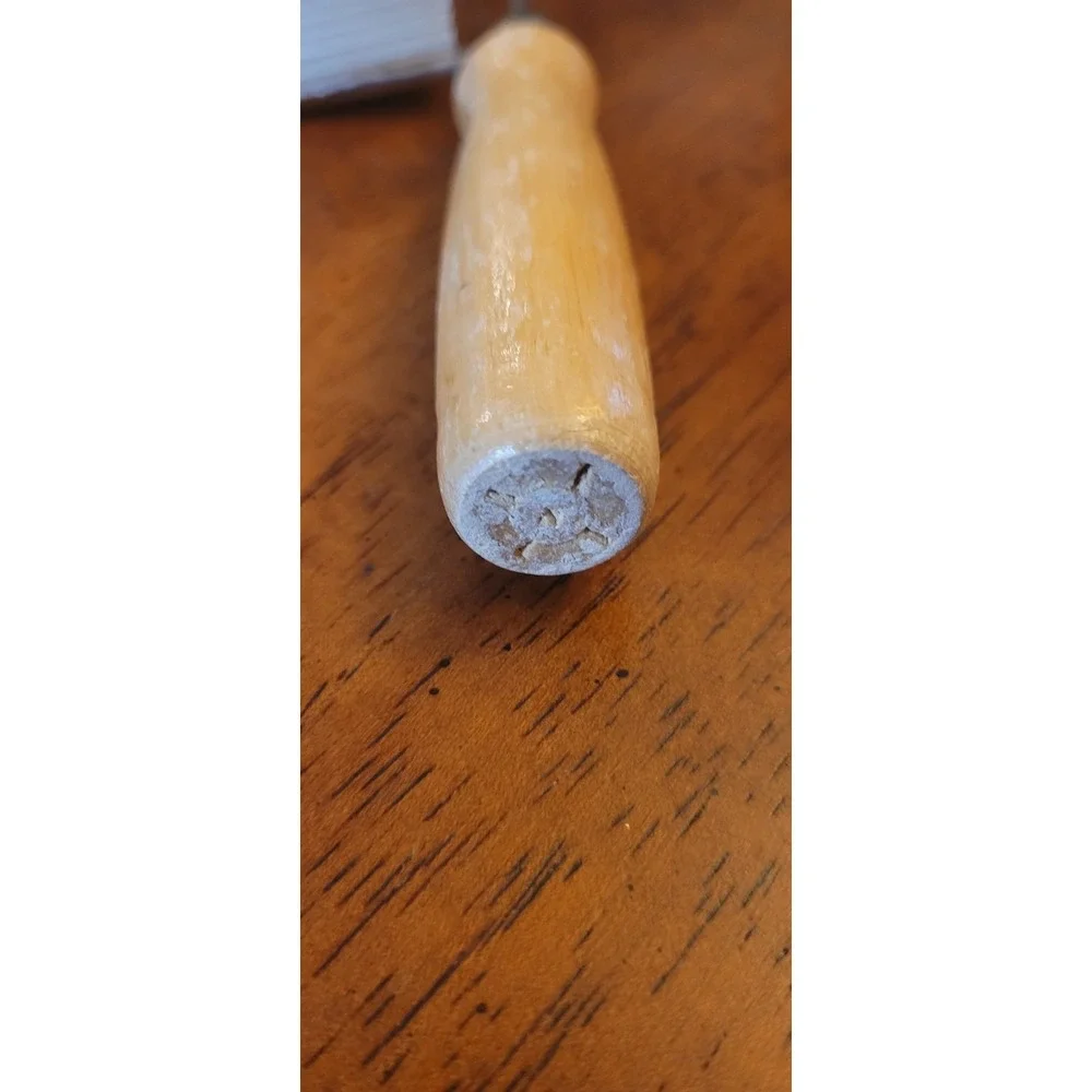 Brown Handle 7